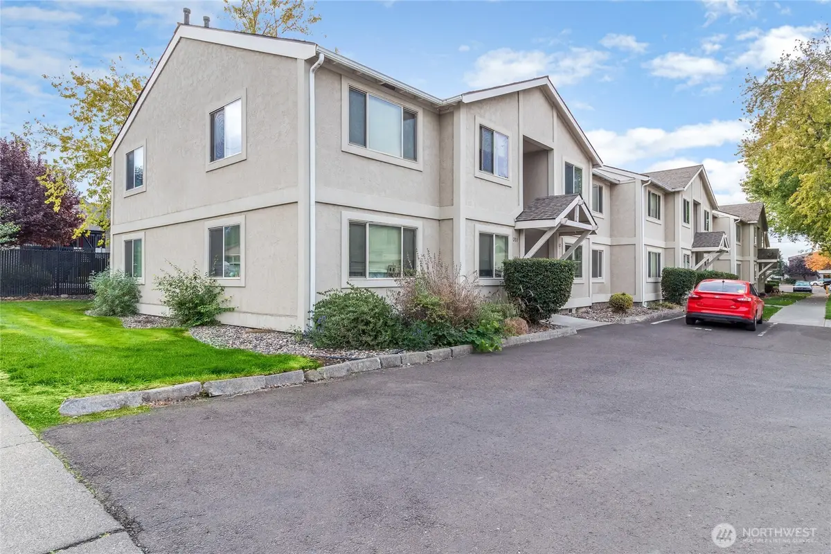 1910 J Street #103, Walla Walla, WA 99362 - #1