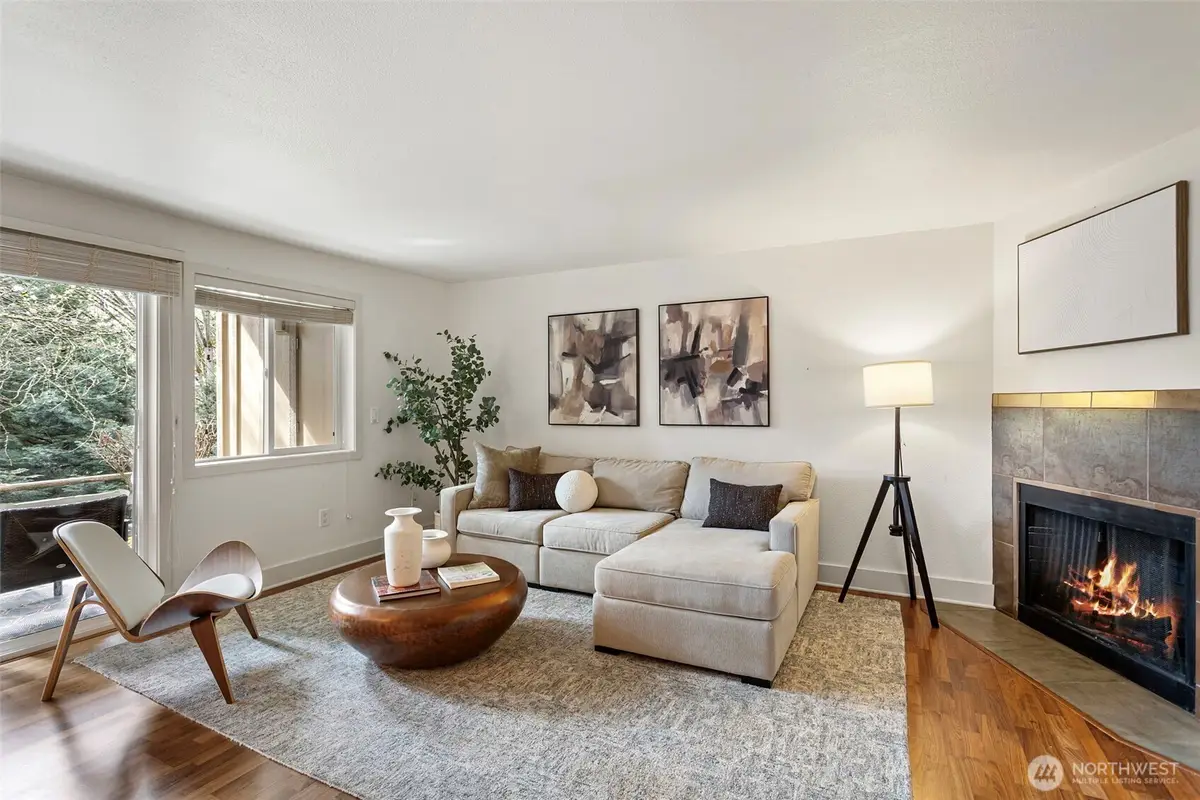 11054 NE 33rd Place #B7, Bellevue, WA 98004 - #1