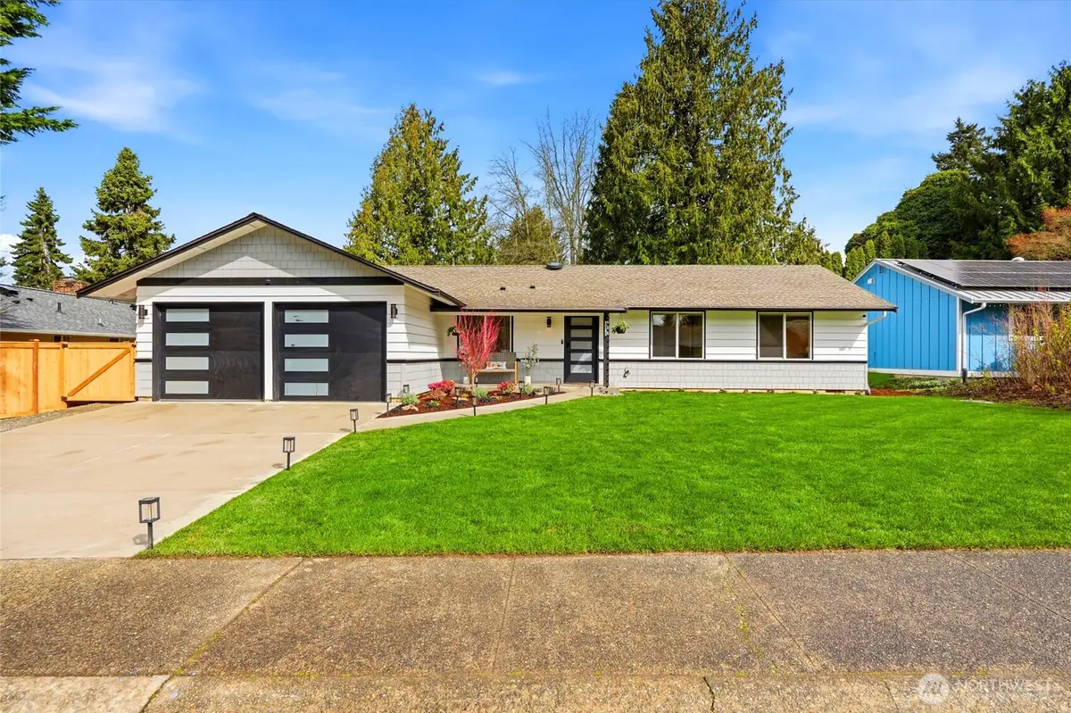 8810 NE 138th Street, Kirkland, WA 98034 - #1