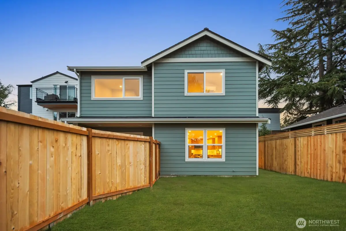 8508 1st Avenue Ne, Seattle, WA 98115 - #1