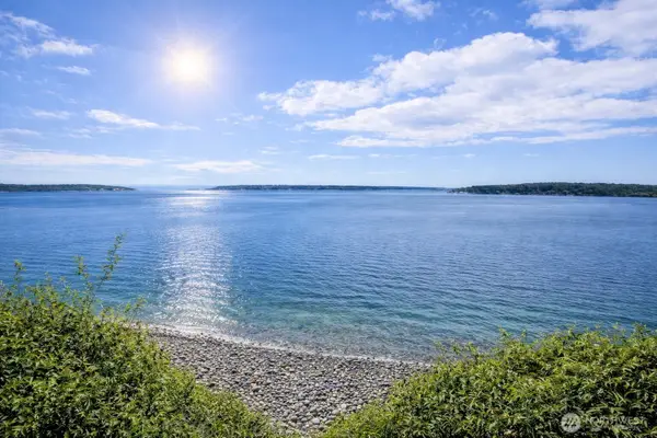 1012 N Scenic Heights Road #2, Oak Harbor, WA 98277