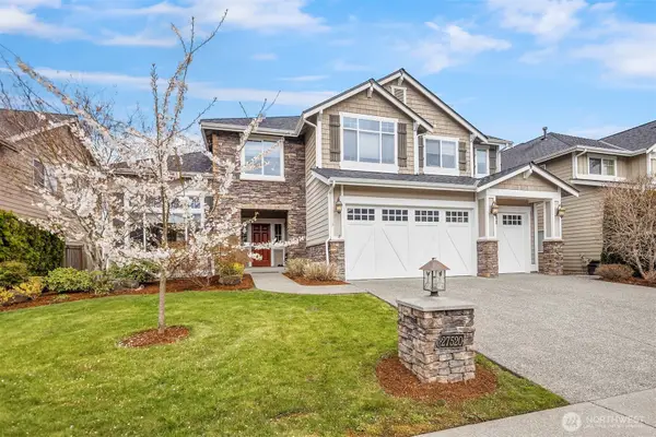 27520 SE 28th Court, Sammamish, WA 98075