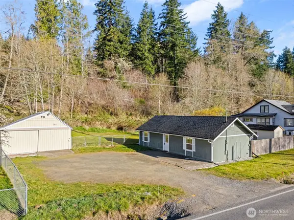 385 Elma Mccleary Road, Elma, WA 98541
