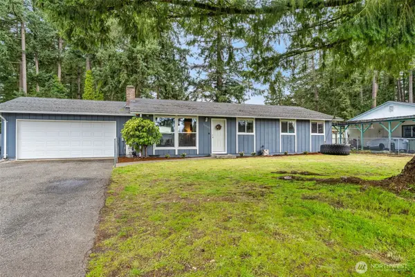 15802 Court E, Puyallup, WA 98375
