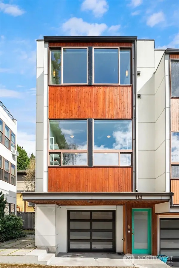 114 N 39th Street, Seattle, WA 98103