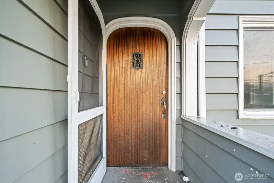 303 S Lafayette Avenue, Bremerton, WA 98312 - #3