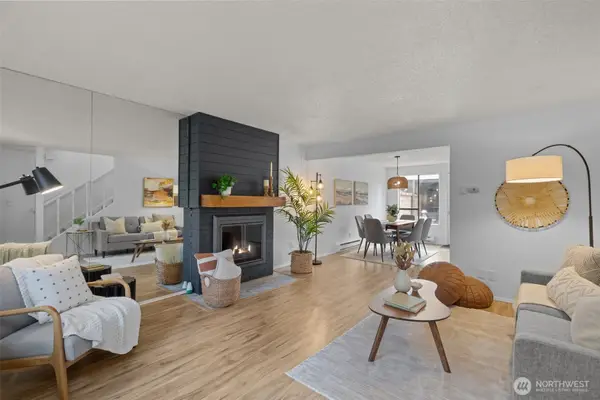 1717 150th Avenue Se, Bellevue, WA 98007