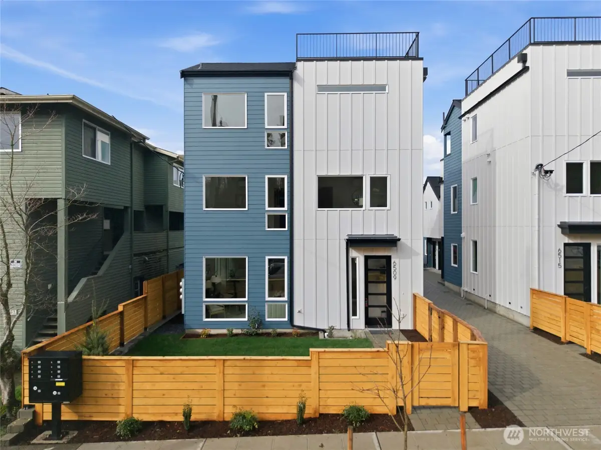 6509 19th Avenue Nw, Seattle, WA 98117 - #1