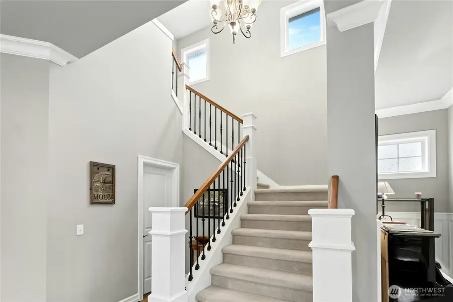 2411 30th Avenue Ne, Issaquah, WA 98029 - #3