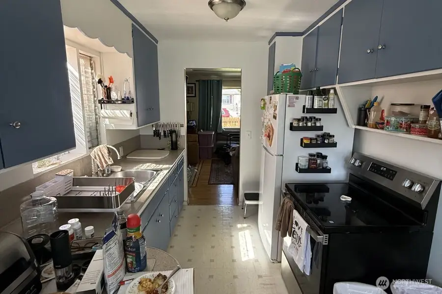 7415 S Lawrence Street, Tacoma, WA 98409 - #3