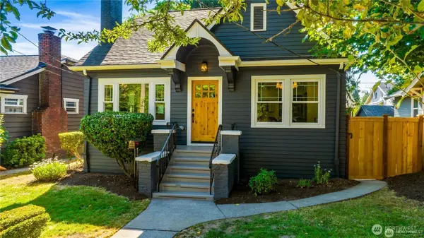 3221 36th Avenue S, Seattle, WA 98144