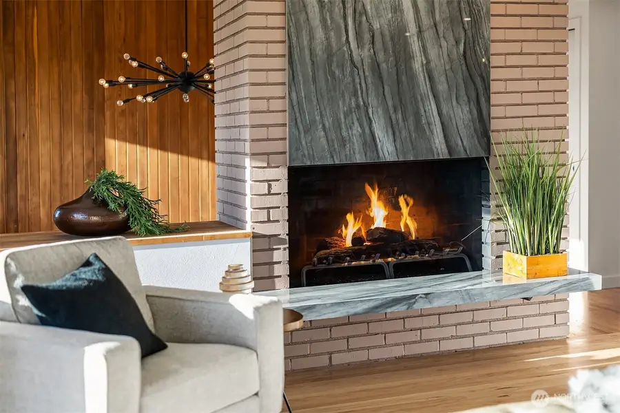 2032 123rd Avenue Se, Bellevue, WA 98005 - #2