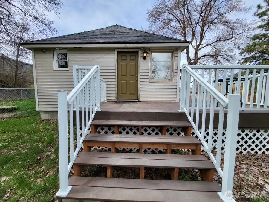 334 Chapel Street, Cashmere, WA 98815 - #2