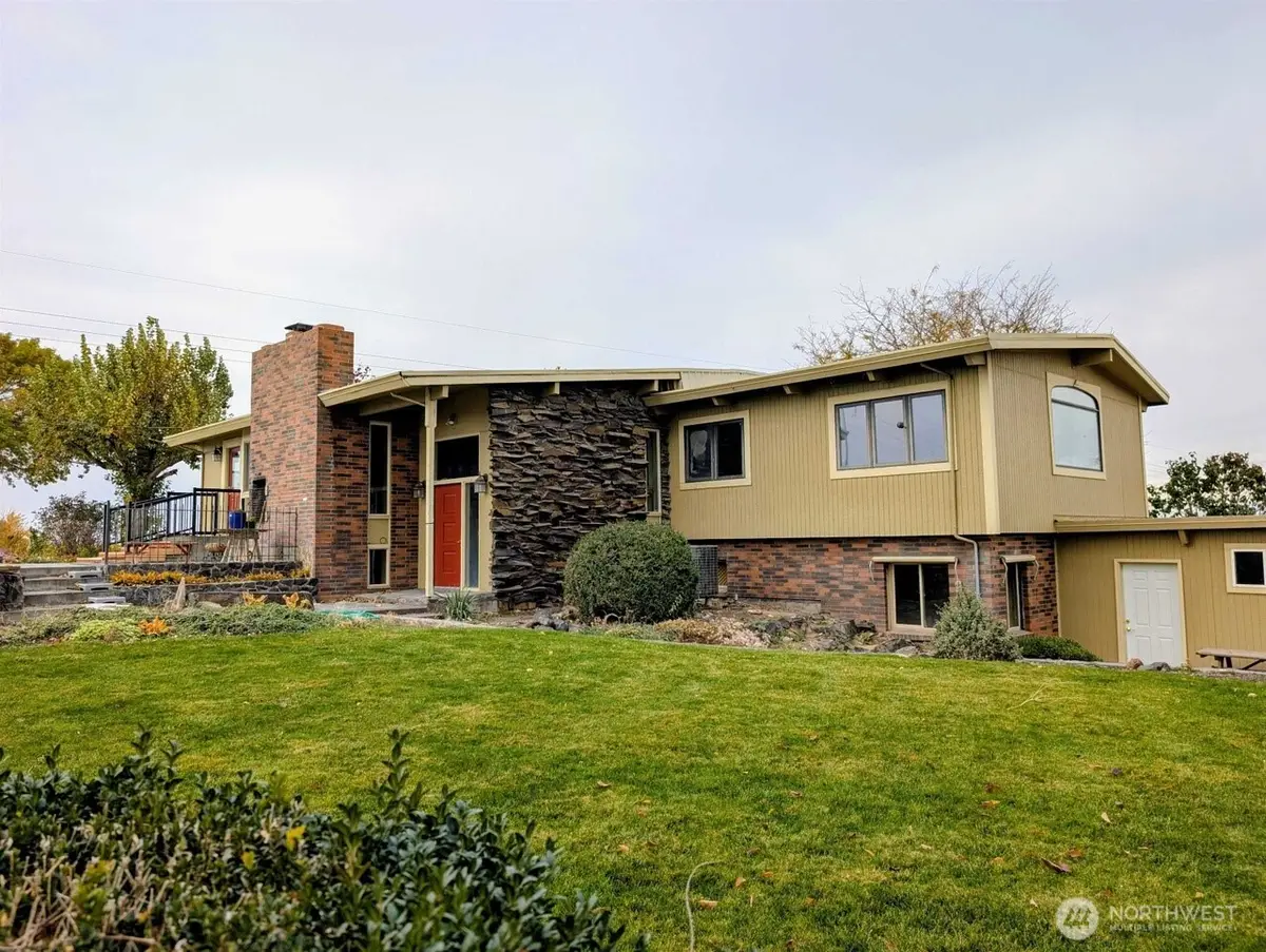 2175 W Mcmanamon Road, Othello, WA 99344 - #1