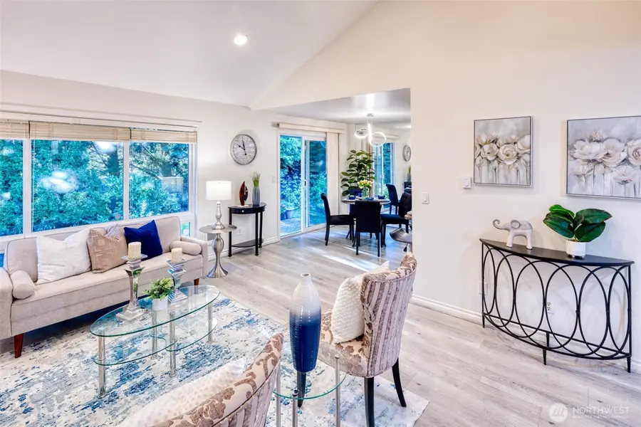 15208 NE 8th Street #C4, Bellevue, WA 98007 - #2