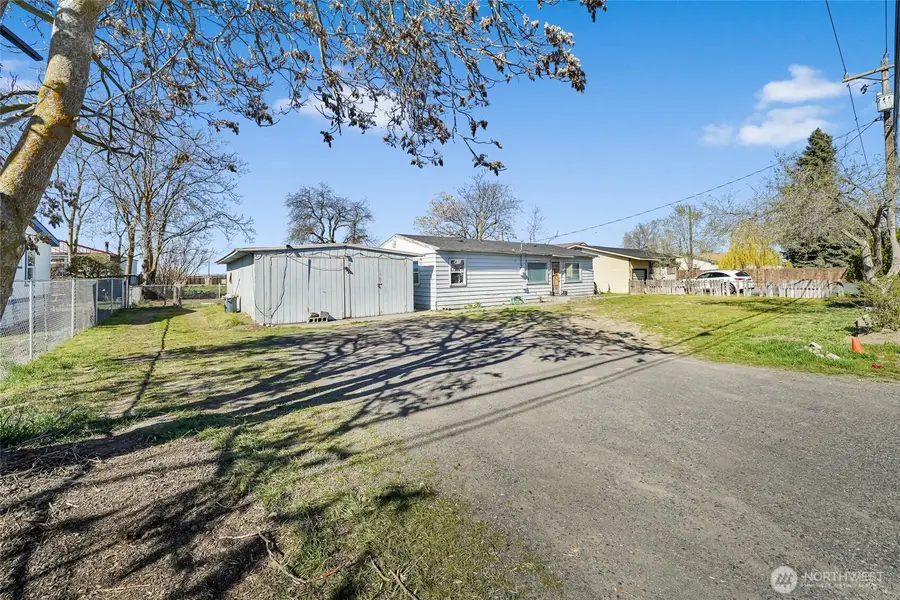 4064 Airway Drive Ne, Moses Lake, WA 98837 - #2