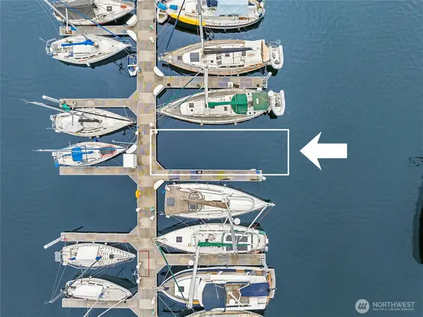 141 Parfitt Way Sw #D-20, Bainbridge Island, WA 98110