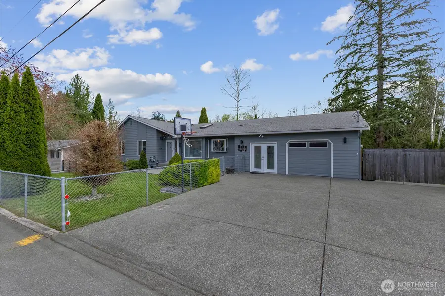 9823 64th Drive Ne, Marysville, WA 98270 - #2