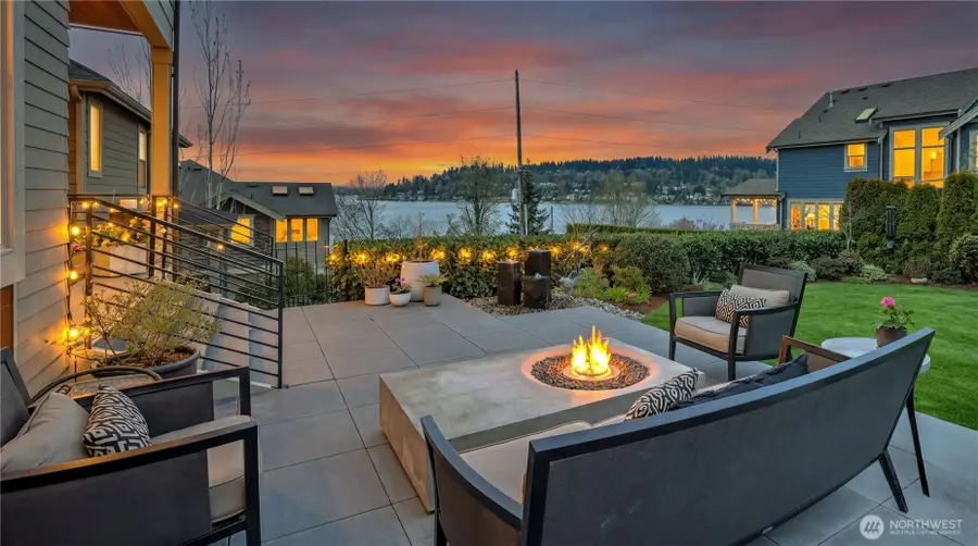 3319 Burnett Avenue N, Renton, WA 98056 - #2