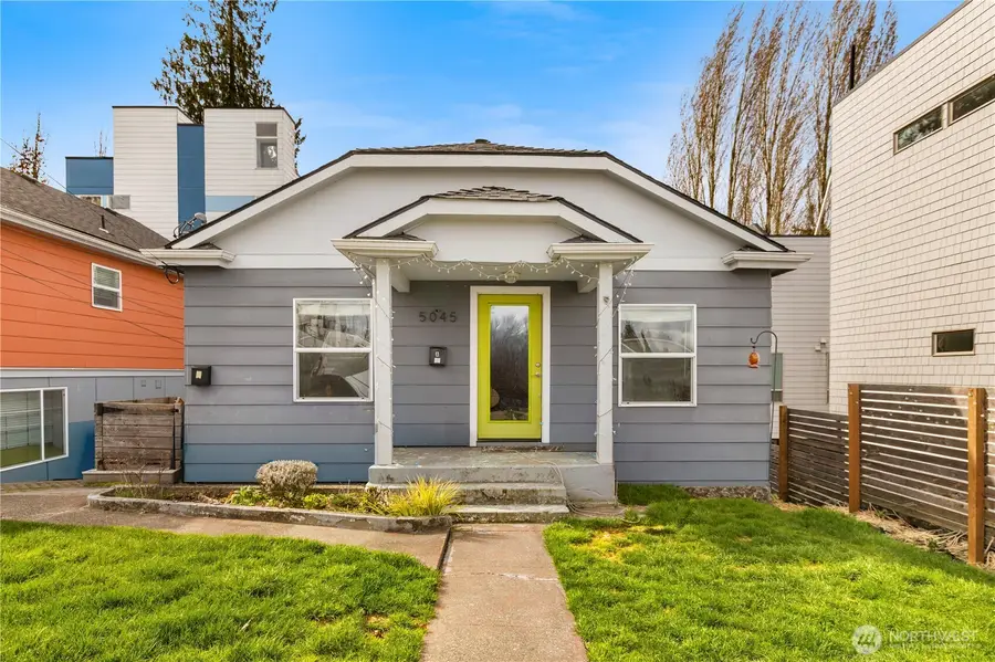 5045 37th Avenue S, Seattle, WA 98118 - #2