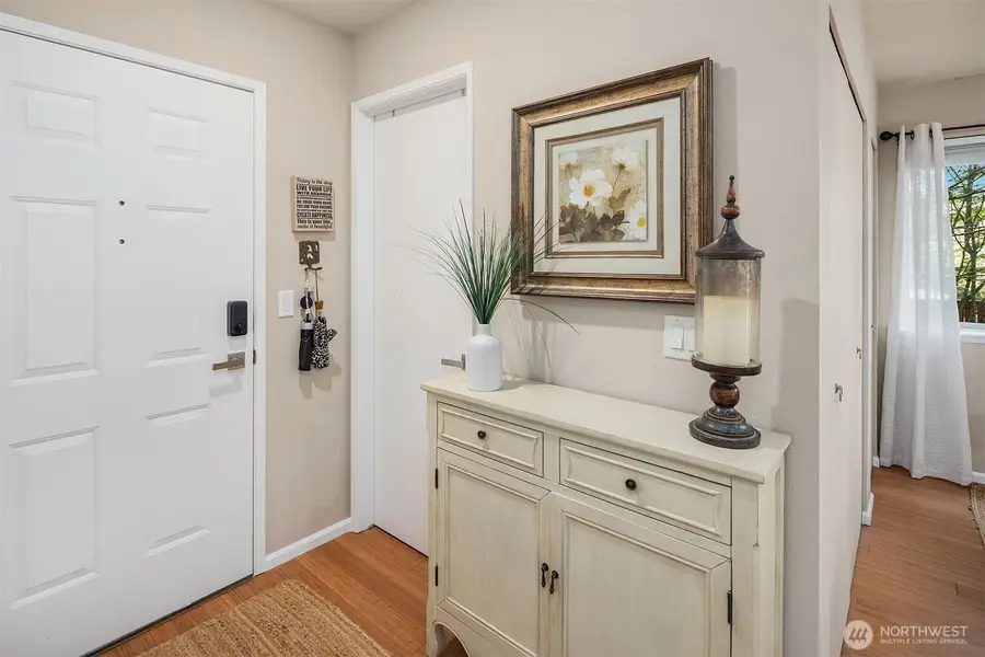 605 5th Street #B-201, Kirkland, WA 98033 - #3