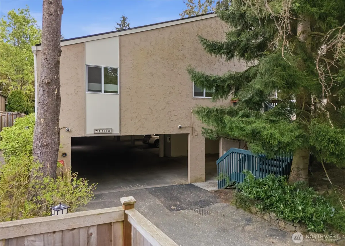 790 Madison Avenue N, Bainbridge Island, WA 98110 - #1