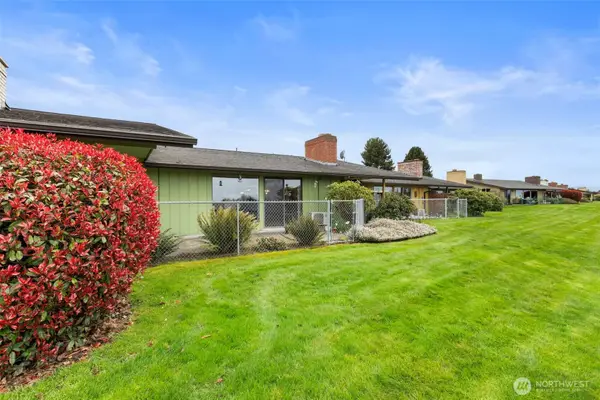 1301 S 3rd Avenue #4B, Sequim, WA 98382