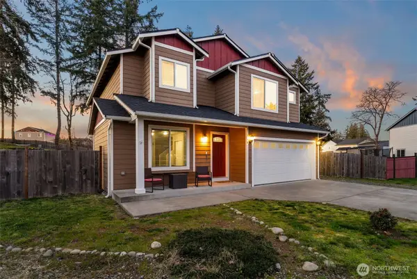 114 Lillian Lane Se, Rainier, WA 98576