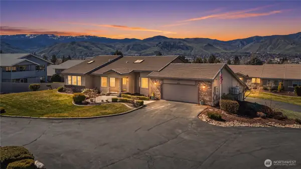 1380 Eastmont Avenue #401, East Wenatchee, WA 98802