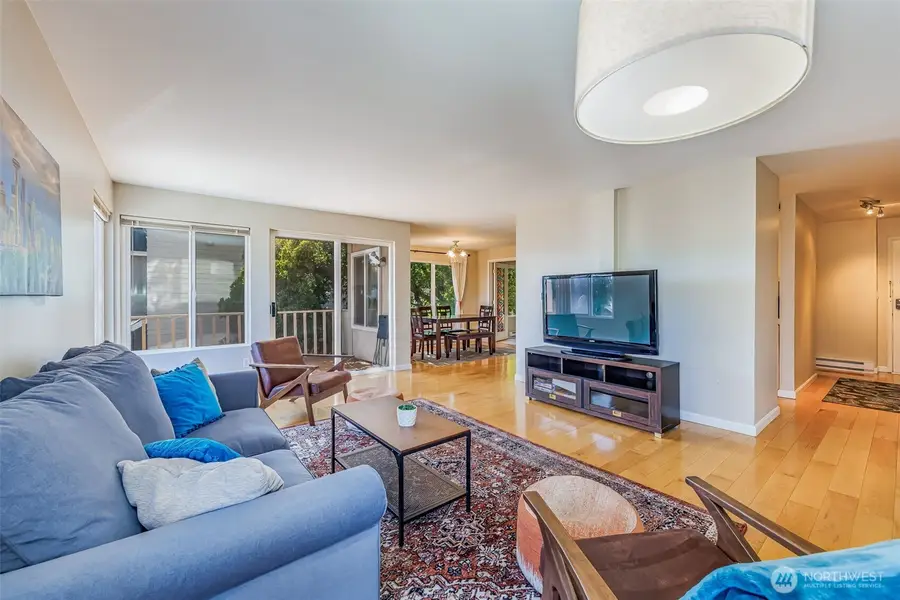 1214 Taylor Avenue N #201, Seattle, WA 98109 - #3