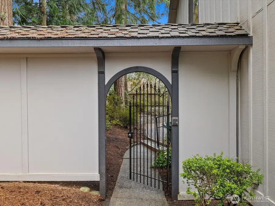 14300 Trillium Blvd Se #8, Mill Creek, WA 98012 - #3