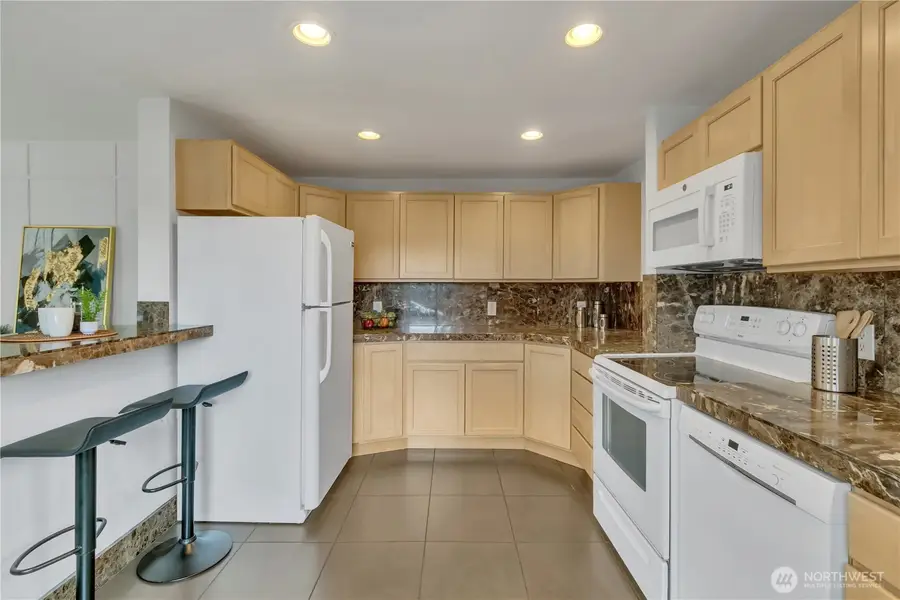 9431 21st Avenue Sw, Seattle, WA 98106 - #2