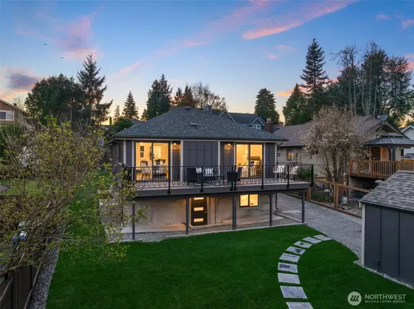 12012 North Park Avenue N, Seattle, WA 98133