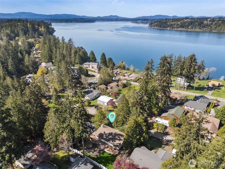 9832 Whitecap Drive Nw, Olympia, WA 98502 - #2