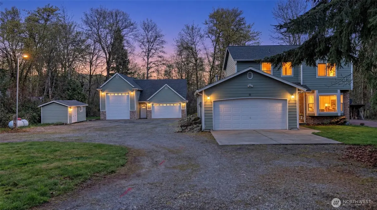 16302 230th Avenue Se, Maple Valley, WA 98038 - #1