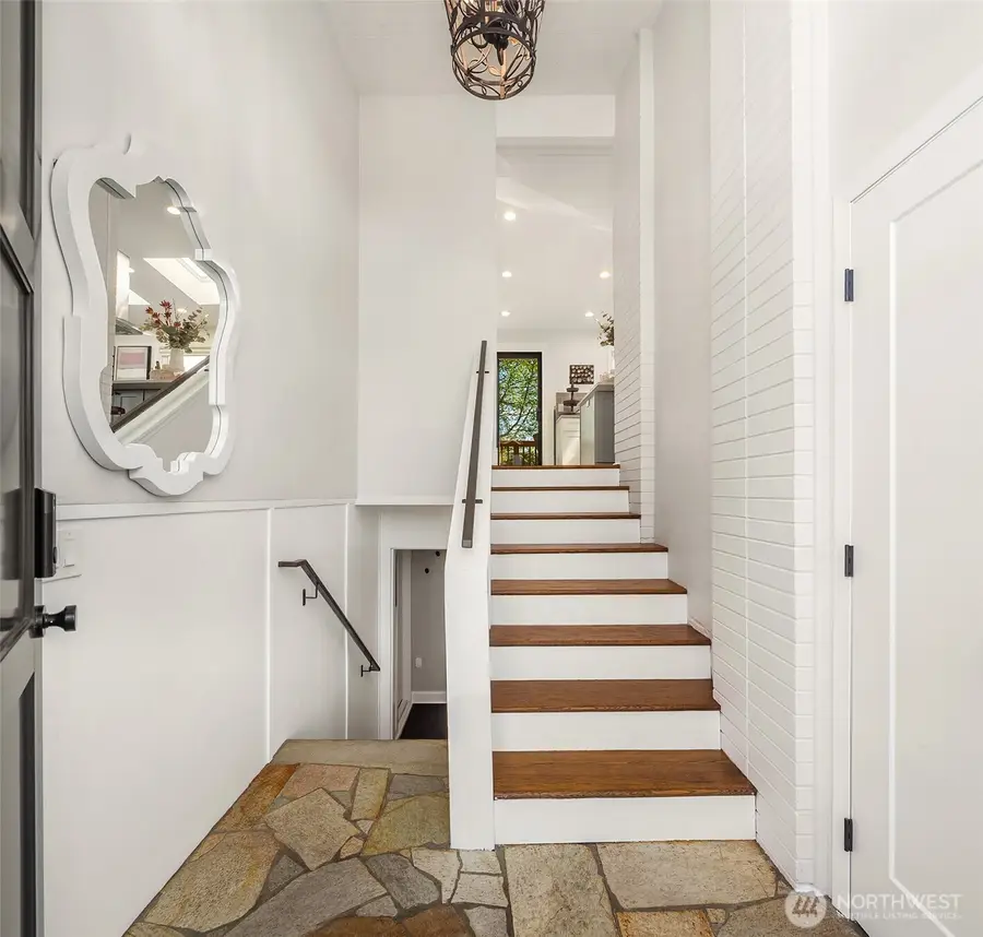 810 Walnut Street, Edmonds, WA 98020 - #3