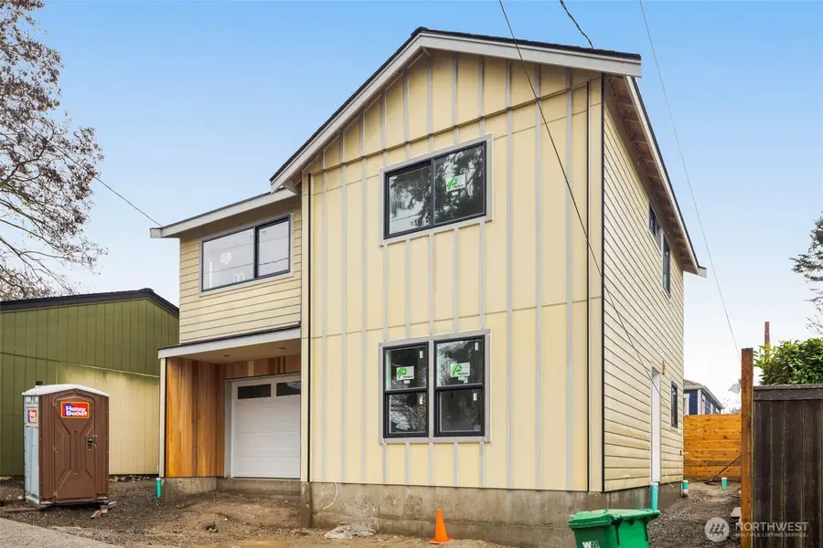 8109 34th Avenue Sw #B, Seattle, WA 98126 - #3