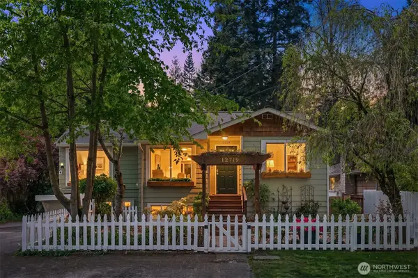 12719 12th Avenue Ne, Seattle, WA 98125