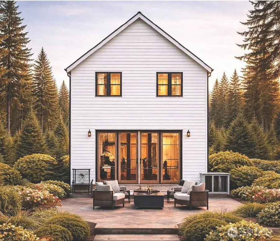 1322 St Paul Street, Bellingham, WA 98226 - #2