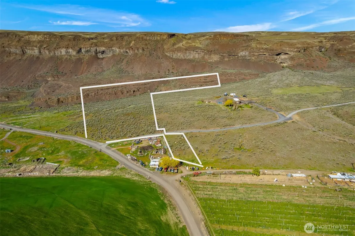 131 Wagon Road, Palisades, WA 98845 - #1