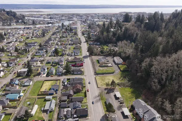 905 Lincoln Street, Hoquiam, WA 98550