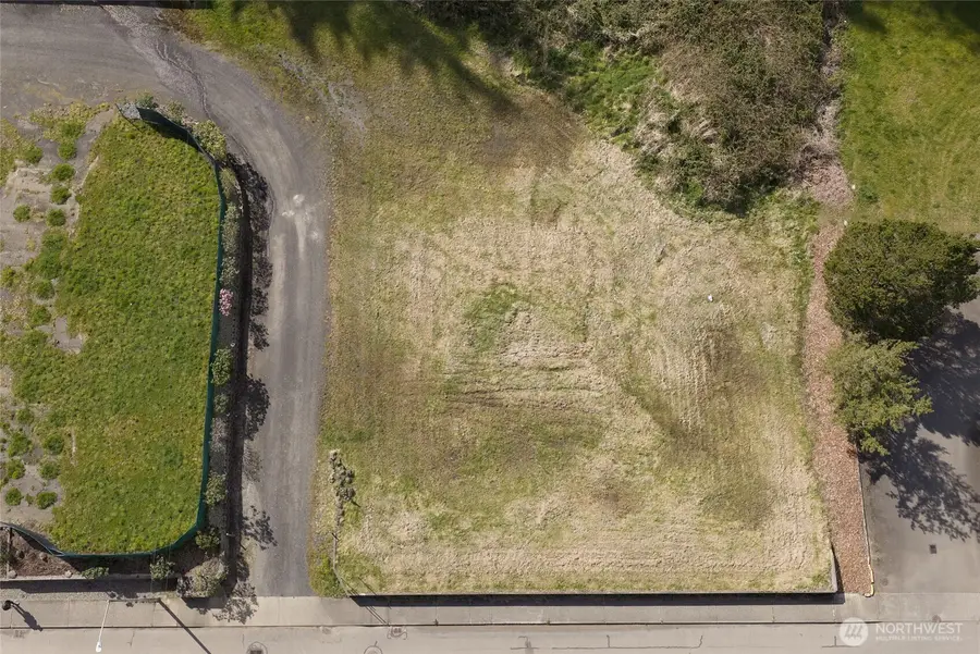 905 Lincoln Street, Hoquiam, WA 98550 - #2