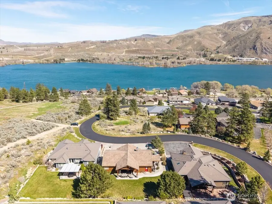 15320 Lakeview Street, Entiat, WA 98822 - #2