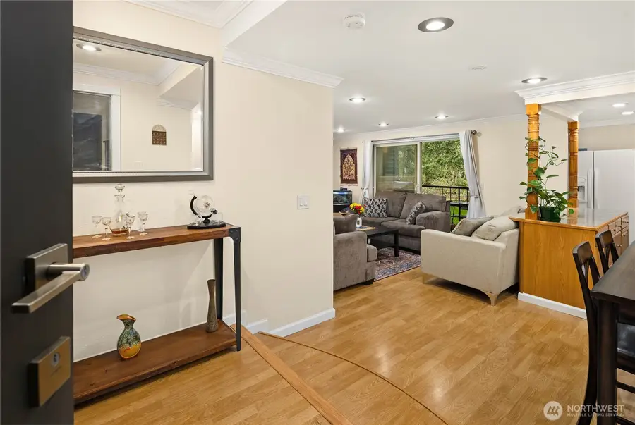 4727 W Lake Sammamish Parkway Se #B201, Issaquah, WA 98027 - #2