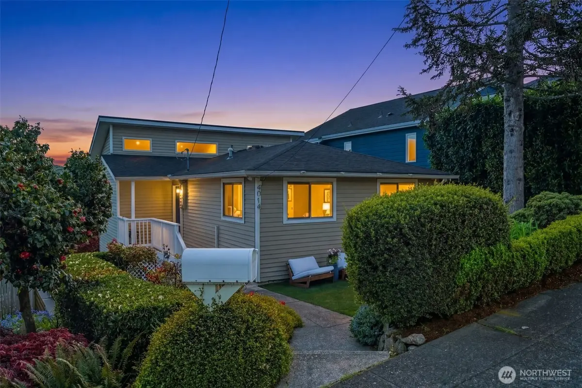 4014 32nd Avenue Sw, Seattle, WA 98126 - #1