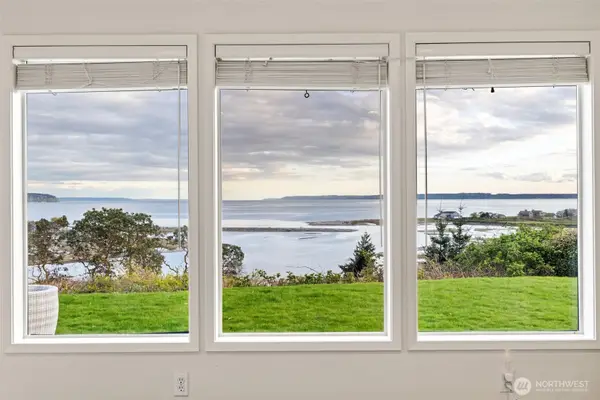 2368 Soundview Drive, Langley, WA 98260