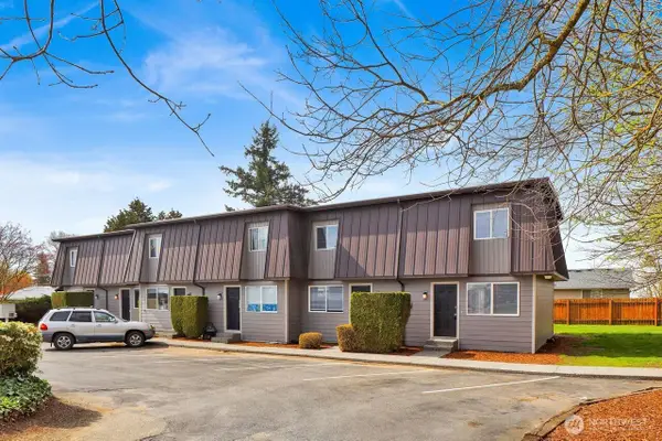 211 Maple Street, Lynden, WA 98264