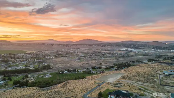 108003 E 245 Pr Se, Kennewick, WA 99338