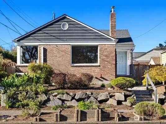 2106 NW 77th Street, Seattle, WA 98117