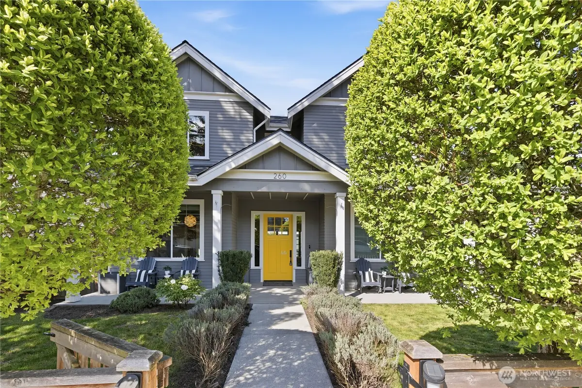 260 NE Alder Street, Issaquah, WA 98027 - #1